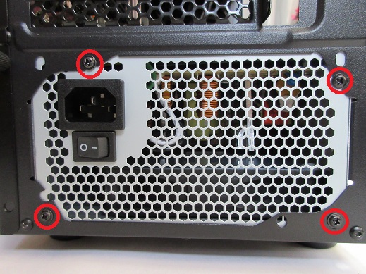 自作pc組み立て 電源ユニットを取り付ける作業の説明画像2枚目